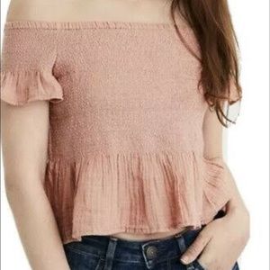 AMERICAN EAGLE OUTFITTERS PINK CROP TOP